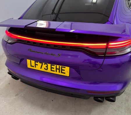 Porsche Panamera Turbo S E-Hybrid  2023, photo 2 of 4